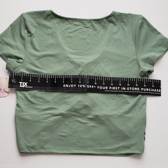 FULL CIRCLE TRENDS Front Drawstring Short Sleeve Top - Picture 3 of 5